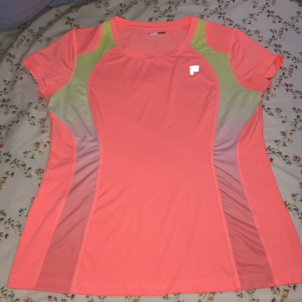 Workout tee